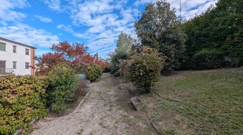 PXL_20251007_080724272