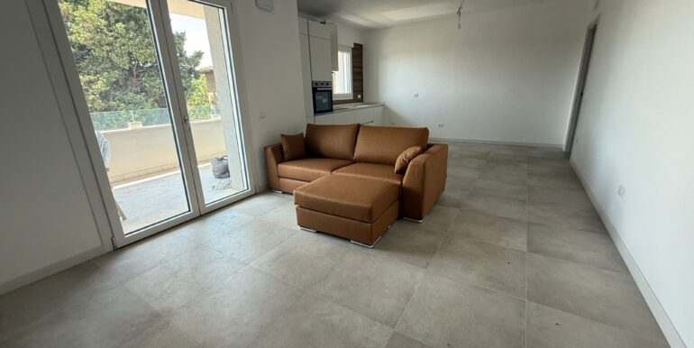 ebd8e4f4-51b9-48ab-9873-08e42d2bd5fd