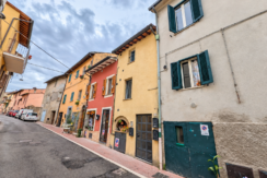 Interno immobiliare con luce naturale-14